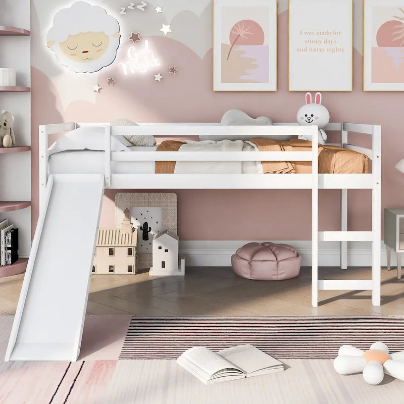 Cama alta de madera maciza tamaño Twin con divertido tobogán